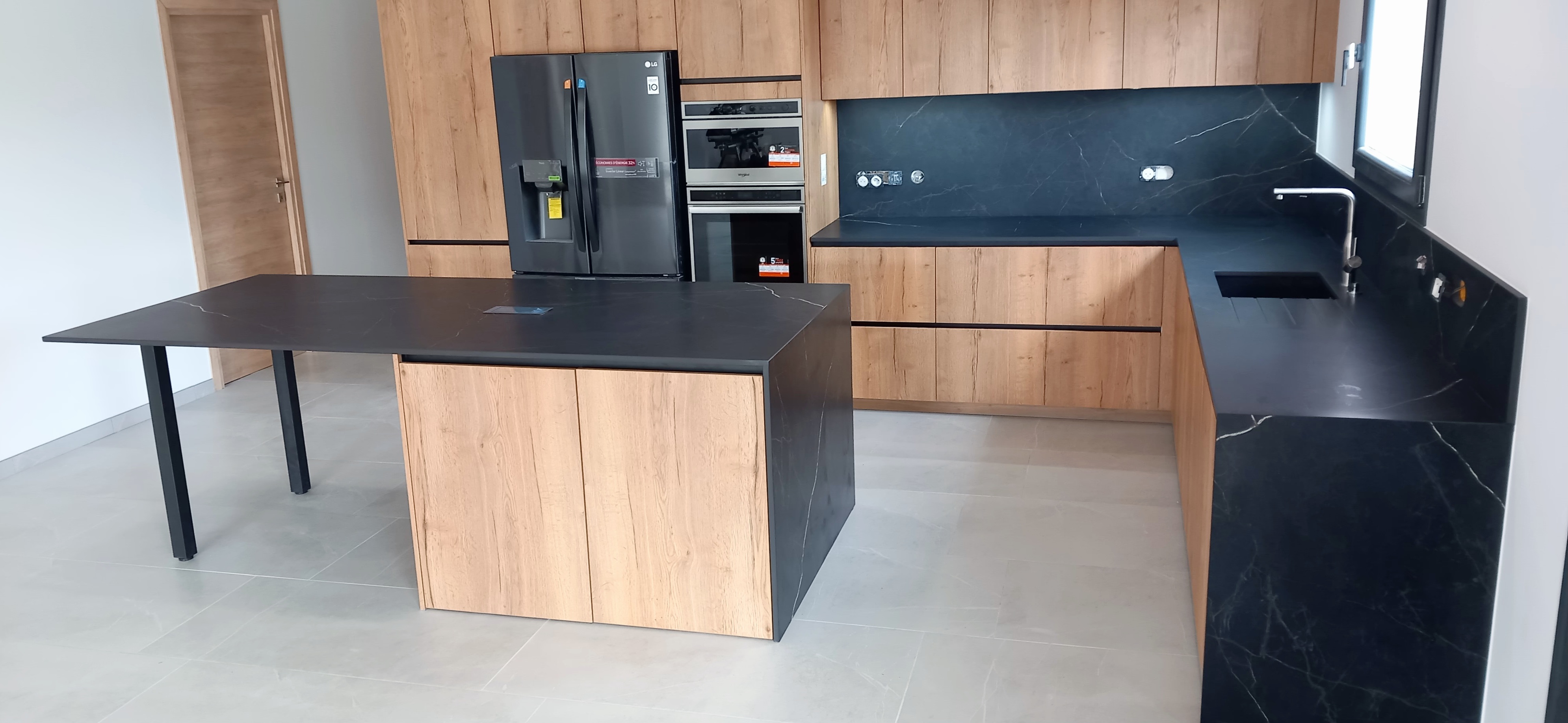 Plan De Travail Avec Plaque De Cuisson Invisible Choisir une Plaque de Cuisson Standard ou une Plaque de Cuisson Invisible